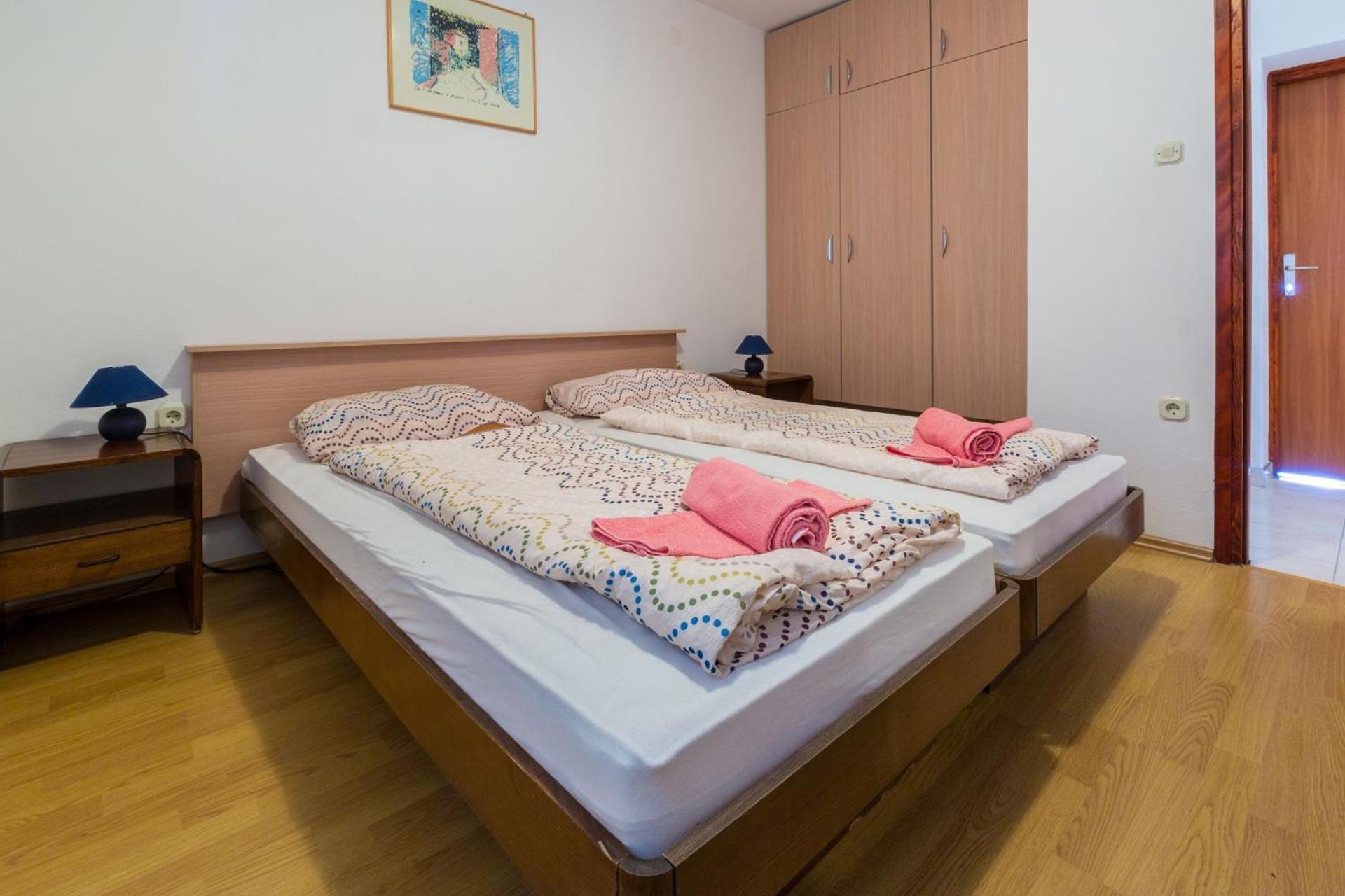 Apartments Tomica Нови Винодолски Екстериор снимка