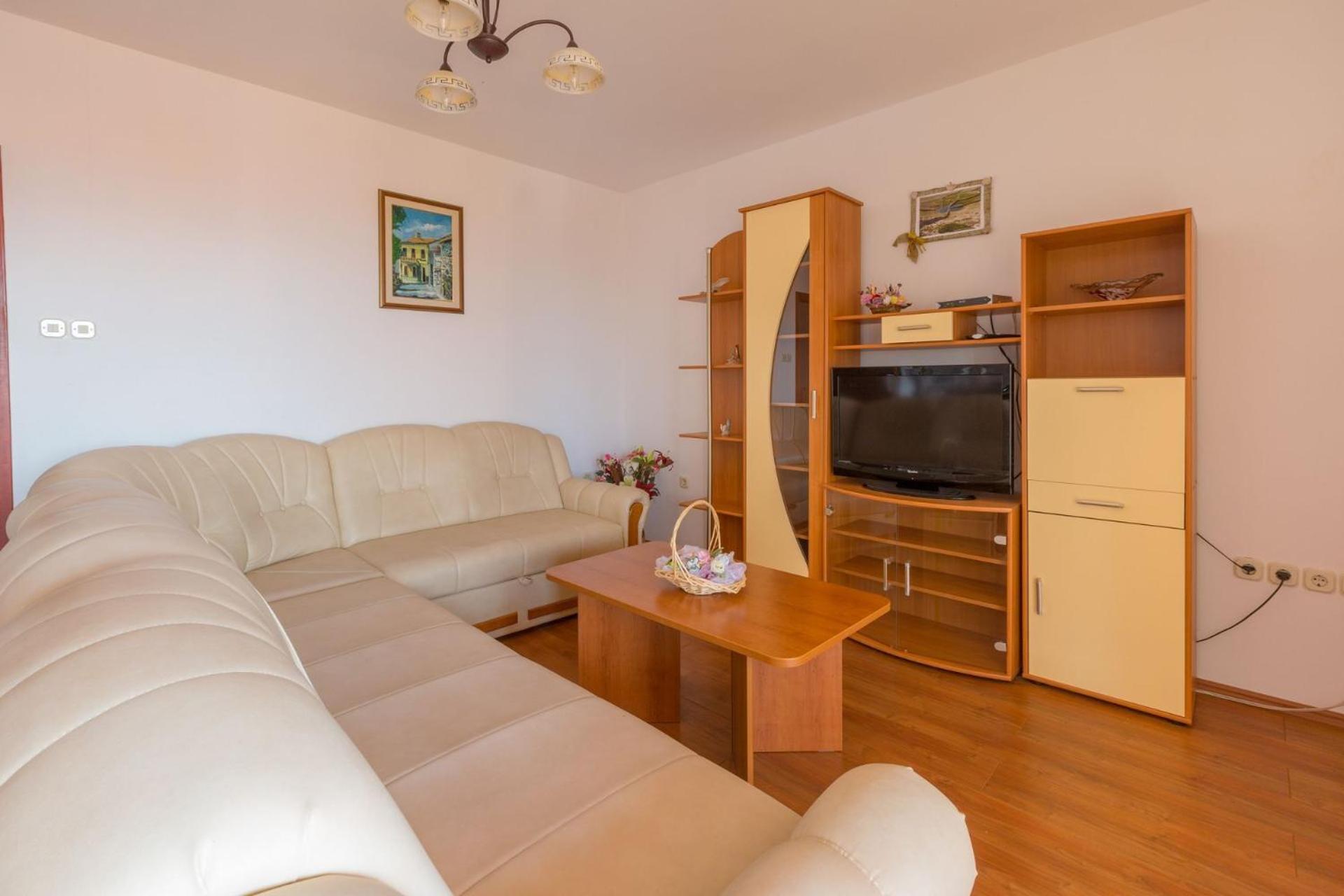 Apartments Tomica Нови Винодолски Екстериор снимка