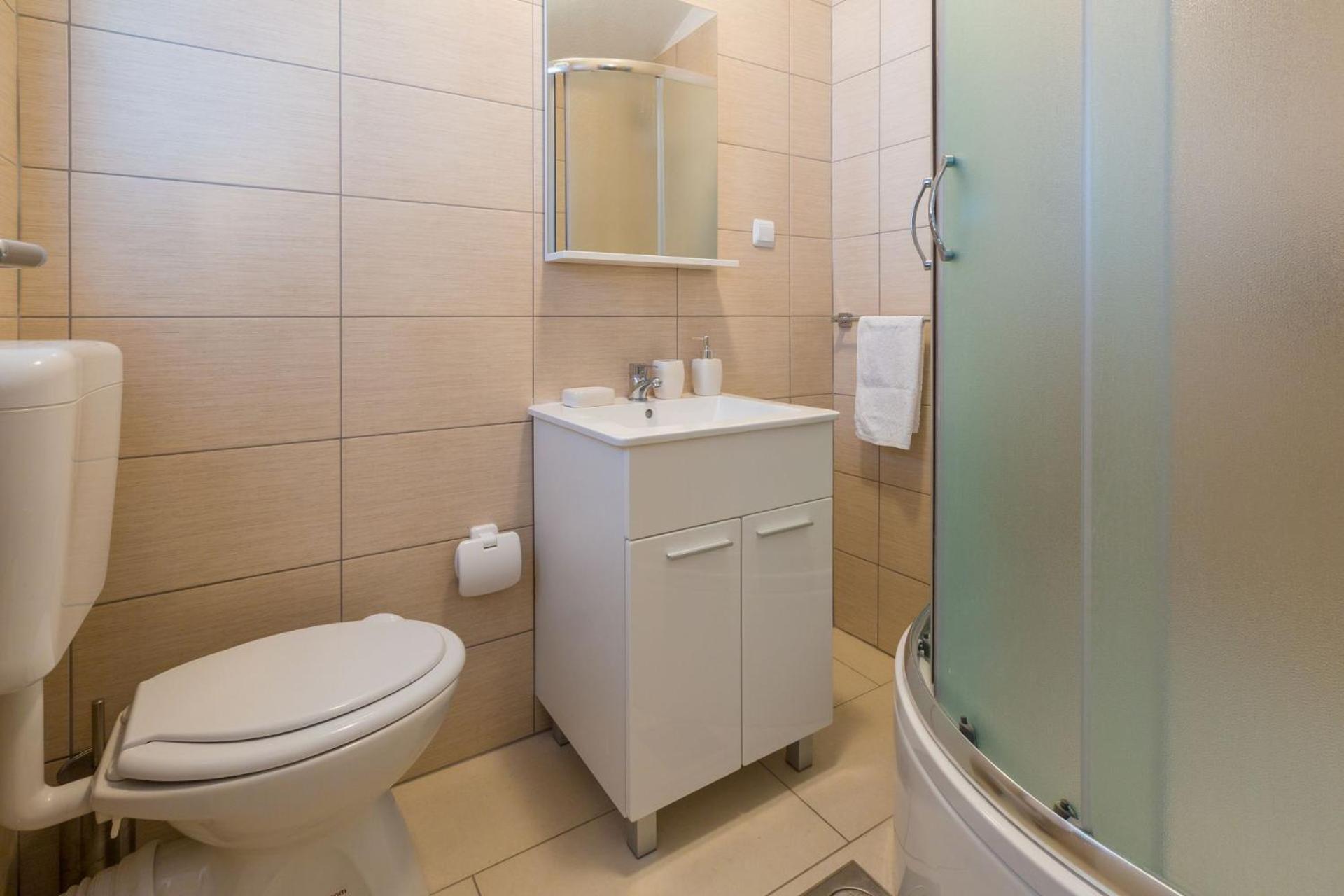Apartments Tomica Нови Винодолски Екстериор снимка